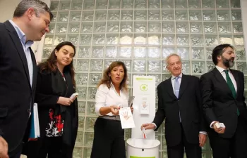 Galicia, entre las tres Comunidades Autónomas que más contribuye al reciclaje de medicamentos
