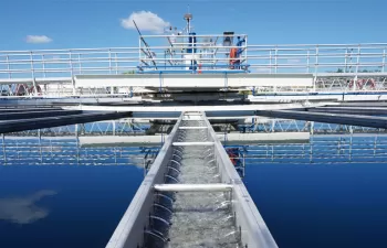 La Agrupación Sectorial del Agua firma el documento de propuestas para la próxima legislatura