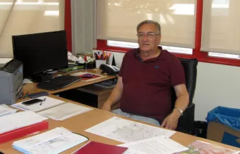 \"Tras la riada de 1957, la reconstrucción de Valencia supuso un arduo enfrentamiento entre representantes locales y el Ministerio\"