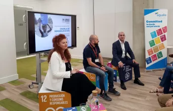 Alianza estratégica entre ACNUR y Aqualia por el agua y el saneamiento