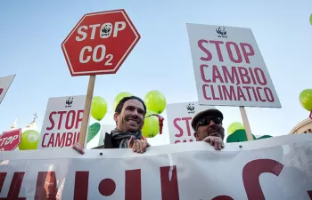 Madrid acoge la mayor marcha por el clima de su historia