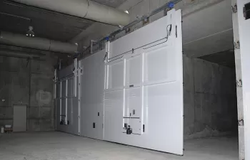 Angel Mir instala sus puertas herméticas en plantas de compostaje de Grecia