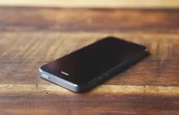 OCU lanza una campaña para luchar contra la obsolescencia prematura de los aparatos electrónicos