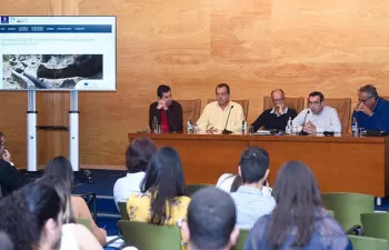 La desalación de agua con energías renovables reduce el coste de su producción a la mitad