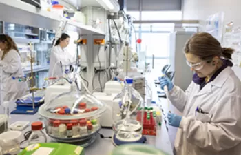 ICRA patenta una nueva tecnología que elimina los contaminantes persistentes del agua