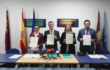 Esamur, UPCT y los ayuntamientos de San Javier y Cartagena estudian la red de saneamiento de La Manga