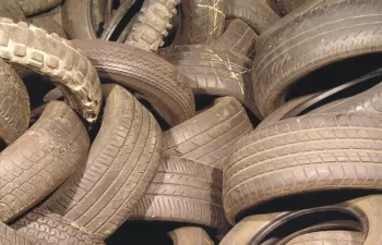 SIGNUS resuelve un nuevo concurso para la recogida de neumáticos fuera de uso