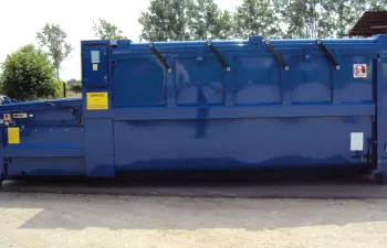 Bossen presenta su nueva gama de autocompactadores para papel y cartón