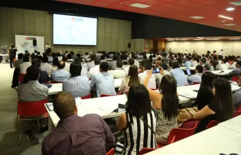 Edmer Trujillo: \"Haremos obras que incorporen a más peruanos a servicios de saneamiento\"