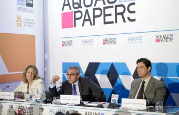 AQUAE PAPERS 7: Los retos del agua ante la escasez hídrica, la presión demográfica y el cambio climático