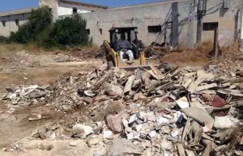 Emaya retira quince toneladas de un vertedero de amianto de Es Carnatge