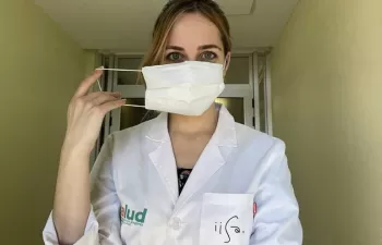 Mascarillas quirúrgicas a partir de botellas de plástico