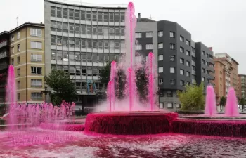 Las fuentes de Oviedo conmemoran el Día Mundial del Donante de Sangre