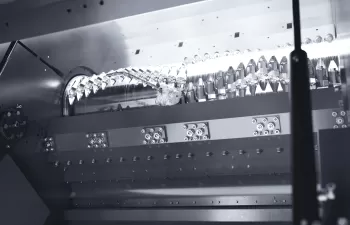 Vecoplan en la feria K Plastics con demostraciones exclusivas en vivo